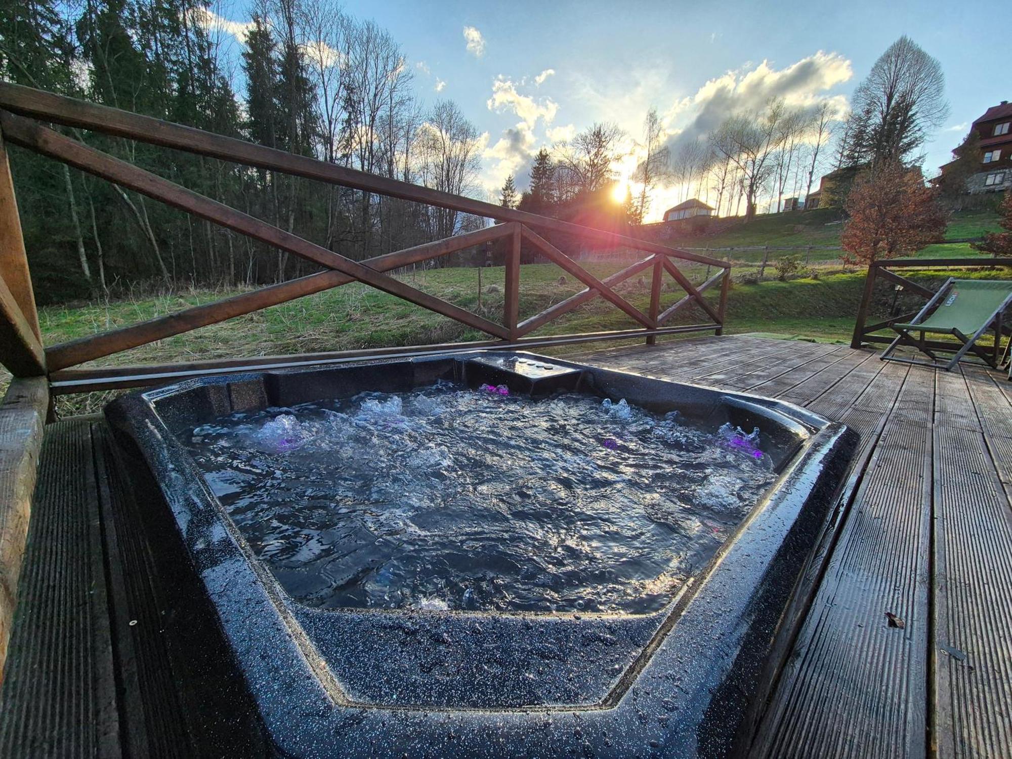 U Parow Sauna & Jacuzzi Białka Esterno foto